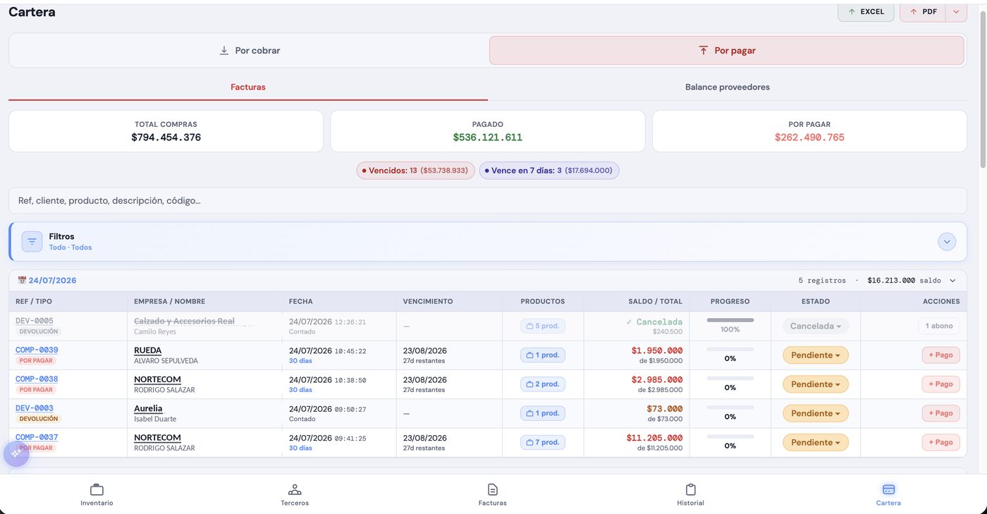 Vista de cartera por pagar en FactuNubix con facturas, vencimientos y saldos